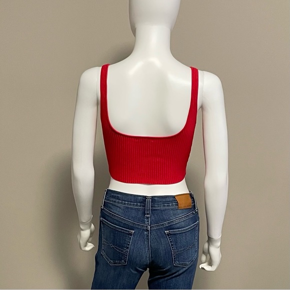 Red Cropped Tank Top - Picture 2 of 6